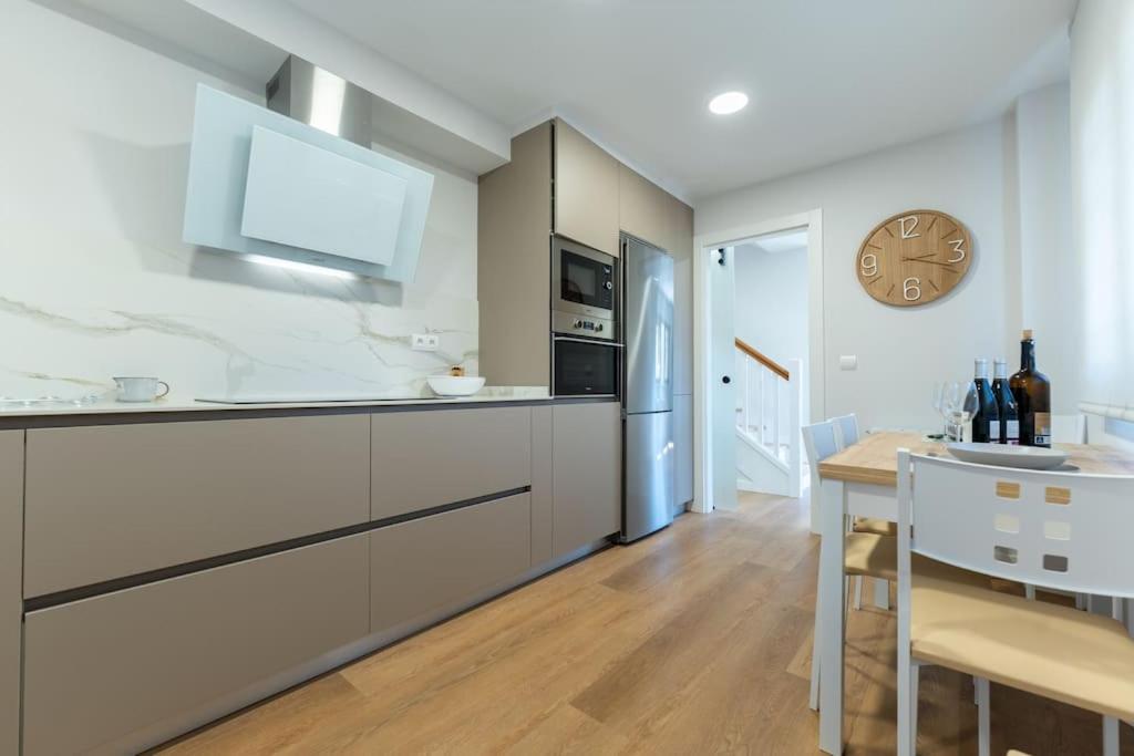 Apartament Lujo Y Piscina En Cantabria El Astillero