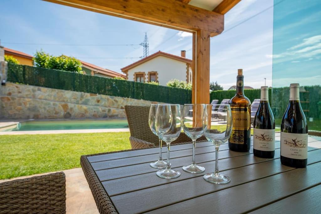 Lujo Y Piscina En Cantabria El Astillero